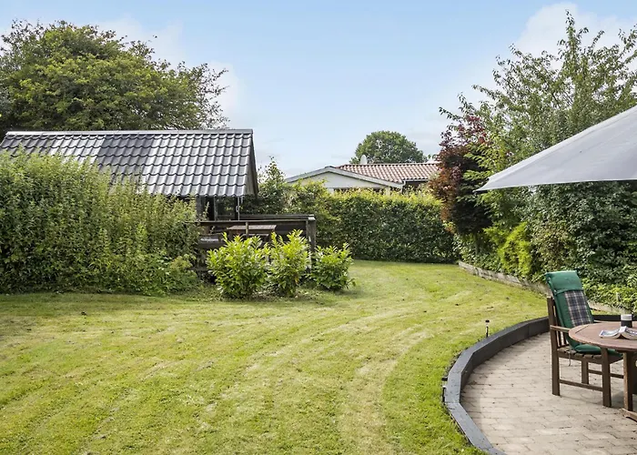 3 Bedroom Beautiful In Asperup